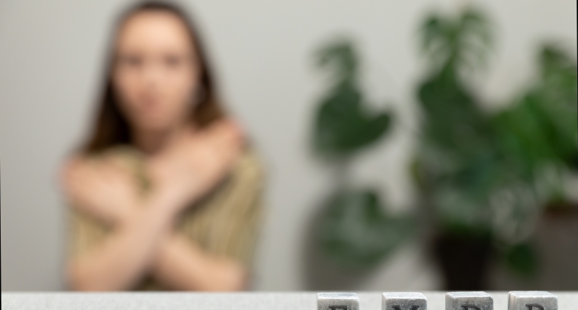 Claire de Loye psychologue article sur l'efficacité de la psychothérapie EMDR à distance